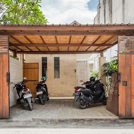Cosy And Cheerful 2 Bedroom Villa 5Mins To Finns Canggu Exterior foto