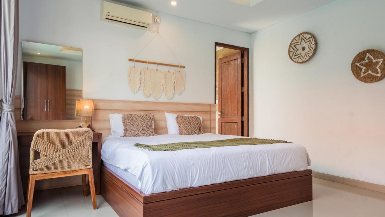 Cosy And Cheerful 2 Bedroom Villa 5Mins To Finns Canggu Exterior foto