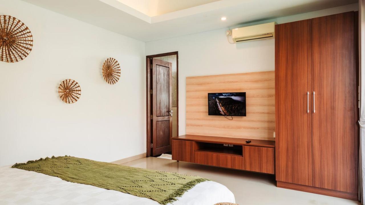 Cosy And Cheerful 2 Bedroom Villa 5Mins To Finns Canggu Exterior foto